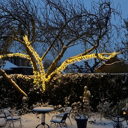 Bed and Breakfast Atalanta-Wellness Roermond 'De Wethouder' Herten Экстерьер фото