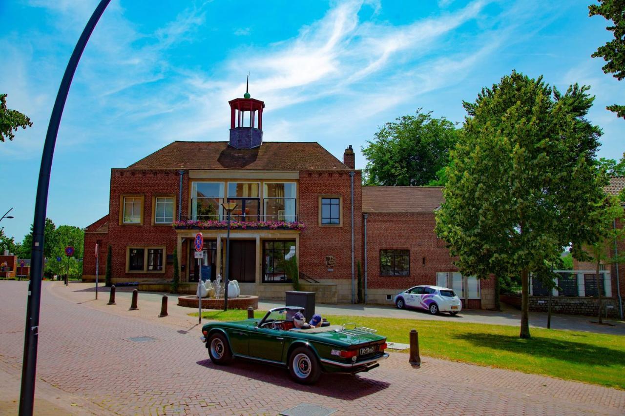 Bed and Breakfast Atalanta-Wellness Roermond 'De Wethouder' Herten Экстерьер фото